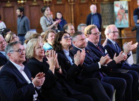 Uroczystość odsłonięcia rekonstrukcji Kąpieli Diany, fot  D  Paszliński, mat  gdansk pl (7)