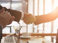 Bank Pekao S.A. uruchamia pierwszy w Polsce kredyt oparty na wskaźniku POLSTR