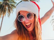 Boom na święta Bożego Narodzenia w blasku słońca