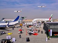Emirates wzmacnia flotę i zachwyca pokazem na Dubai Airshow 2025