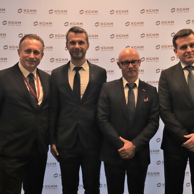 KGHM odnawia długoterminowy kredyt konsorcjalny o wartości 1,5 mld USD