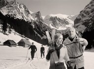 Bank Pekao S.A. partnerem wystawy „Pociąg do Zakopanego” DESA Unicum