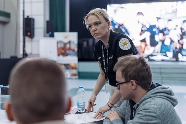 Zaproś KGHM do swojej szkoły – ruszają zapisy na „Lekcje z Mistrzem”