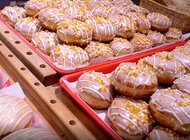 Carrefour na Tłusty Czwartek wprowadza pączki rzemieślnicze