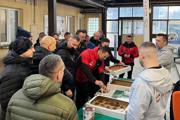 Akcja Pączek ze szlachetnym nadzieniem w KGHM