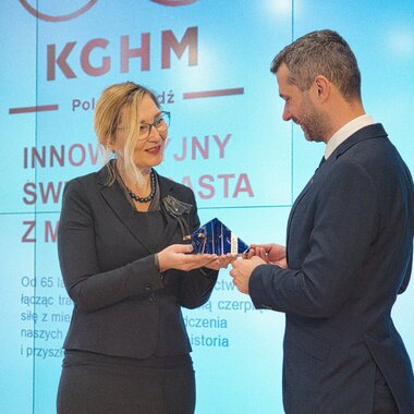 Obligacje KGHM serii D wprowadzone do obrotu na warszawskim rynku Catalyst (4)