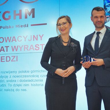 Obligacje KGHM serii D wprowadzone do obrotu na warszawskim rynku Catalyst (5)