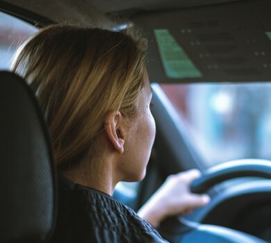 IP Benzyna do 100 KM ze skrzynią manualną – tak wygląda samochód przeciętnej Polki