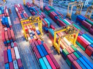 PMI powyżej oczekiwań, ryzyko geopolityczne w tle. Komentarz analityków PZU