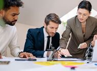 Samoocena 3 na 4 Polaków zależy od wysokości wynagrodzenia. Jak skutecznie zawalczyć o podwyżkę?