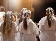 Pierwsza Komunia dla Polaków to tradycja rodzinna. Wyniki badania