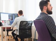Dlaczego firmy nie nadążają za zmianami na rynku? Blisko 7 na 10 liderów wskazuje na trudności  w wykorzystywaniu danych do prognoz