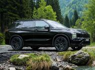 Mitsubishi Outlander PHEV BLACK Edition już w polskich salonach 