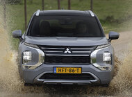 Mitsubishi Outlander PHEV od 869 zł netto za miesiąc, ASX i Grandis do 11 000 zł taniej 