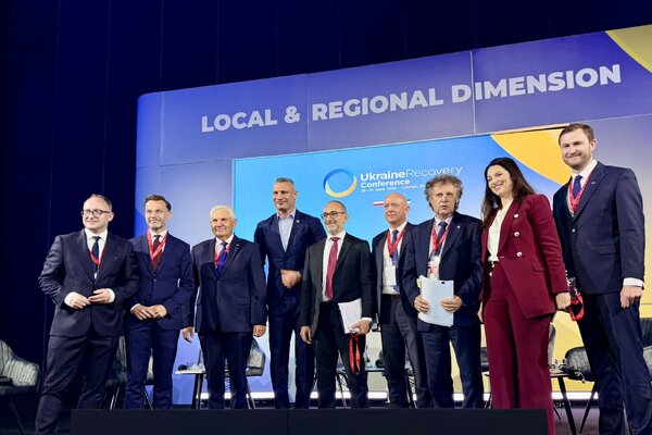 Panel Odbudowa mimo wojny - przyszłość tworzona już dziś