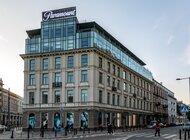 Kolejny biurowiec w centrum Warszawy w rękach Syrena Real Estate