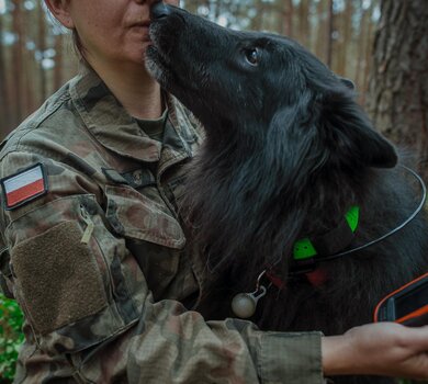 ARES (2)