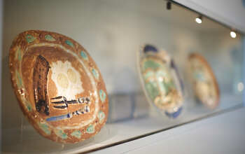 Picasso i polski design w Kamienicy Szołayskich. Konfrontacja ceramicznych arcydzieł w Krakowie