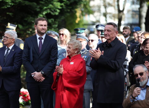 Uroczystości na Cmentarzu Ofiar Hitleryzmu, fot  D Paszlinski, www gdansk pl (1)