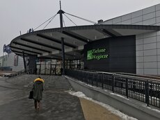 Galeria Zielone Wzgórze_wejście główne.JPG