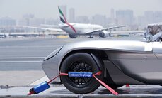 Emriates-SkyWheels-is-Emirates-SkyCargo_s-specialist-solution-for-transporting-premium-cars.jpg