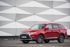 Mitsubishi_Outlander_Caligraphy_2017 (34).jpg