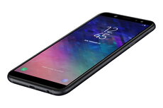 A6_005_Dynamic4_Black.jpg
