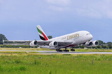 An Emirates Airbus A380 (1).jpg