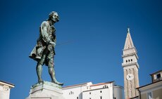 Giuseppe Tartini statue.jpg