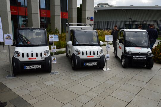 Testy pojazdów elektrycznych dla listonoszy _ Poczta Polska (4). 