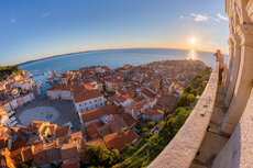 Piran and Tartini Square_photo Jaka Ivančič.jpg