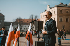Kapsuła czasu na Wawelu (2).jpg
