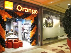 Orange w Sadyba Best Mall fot. Klepierre.jpg
