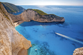 zakynthos iStock-499618920.jpg