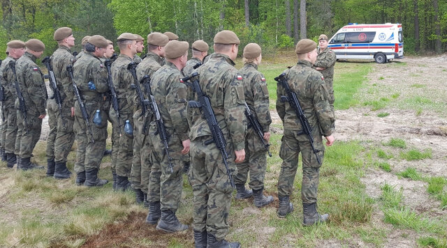 terytorialsi odnaleźli zaginioną osobę.jpg