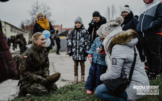 Giżycko - przysięga żołnierzy 4WMBOT