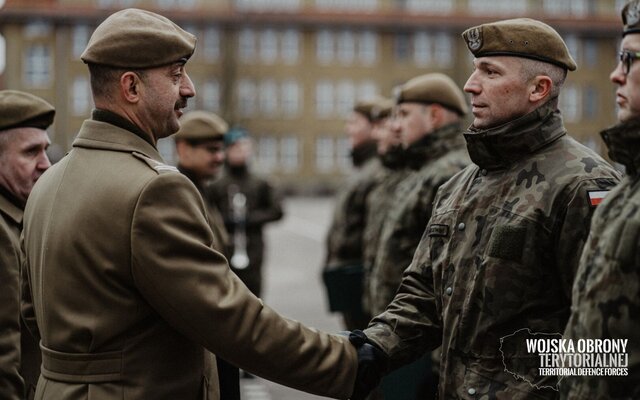 Giżycko - przysięga żołnierzy 4WMBOT