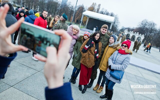 Promocja absolwentów II edycji kursu oficerskiego AGRYKOLA