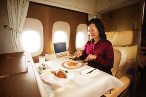 emirates wins best first class at 2019.jpg