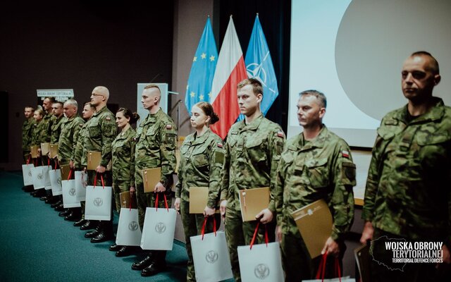 Podsumowanie działań WOT i Policji podczas operacji "Odporna Wiosna"