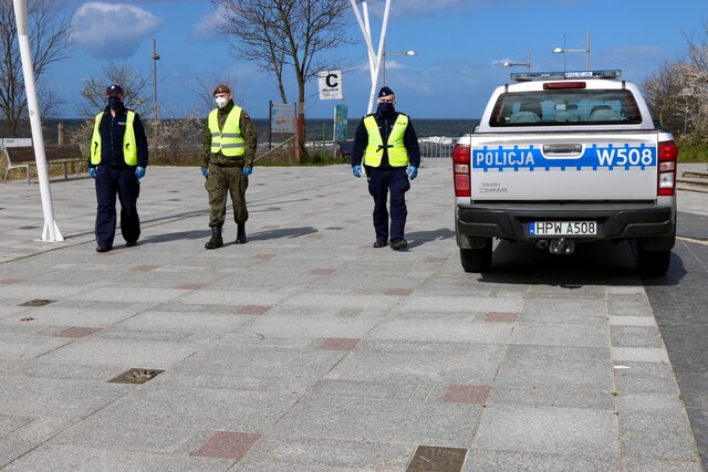 Wspólne działania żołnierzy WOT i policjantów w ramach operacji pk. "Odporna Wiosna"