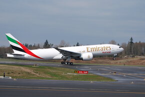 boeing777freighter.jpg