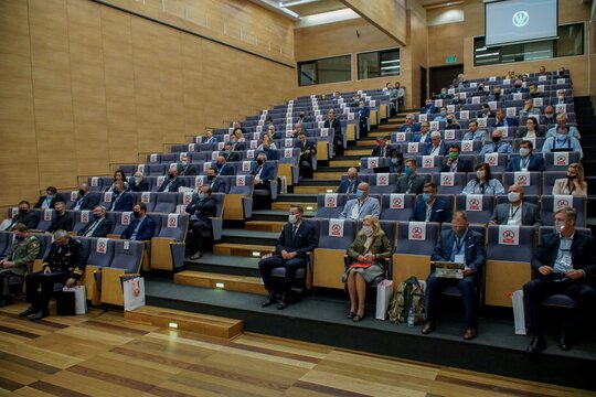 Poczta Polska zawarła porozumienie o współpracy z Akademią Marynarki Wojennej 12.JPG 