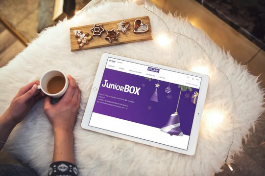 PLAY - Moc świątecznych prezentów JUNIOR BOX  
