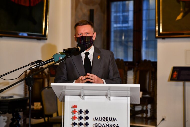 Na zdjęciu przemawiający Waldemar Ossowski, dyrektor Muzeum Gdańska.