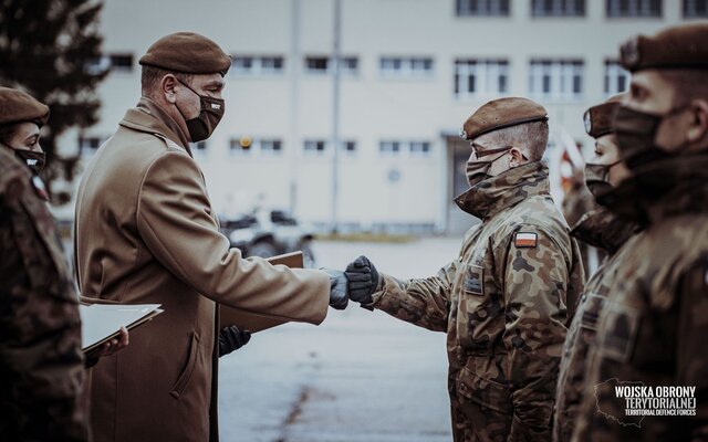 Awanse podoficerskie dla absolwentów kursu SONDA