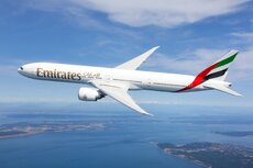 Emirates Boeing 777.jpg