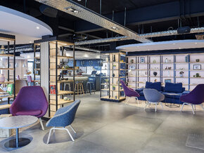 Hotel Campanile Birmingham w Wielkiej Brytanii_lobby.jpg