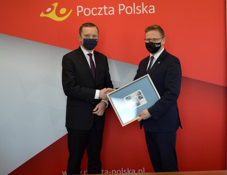  Tomasz Zdzikot, prezes zarządu Poczty Polskiej, gen. bryg. Karol Molenda, dyrektor NCBC 