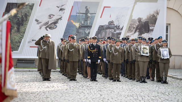 Wyróżnienia z okazji Święta Wojska Polskiego